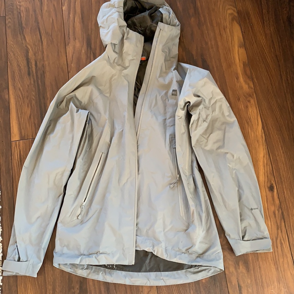 Mec gortex rain shell